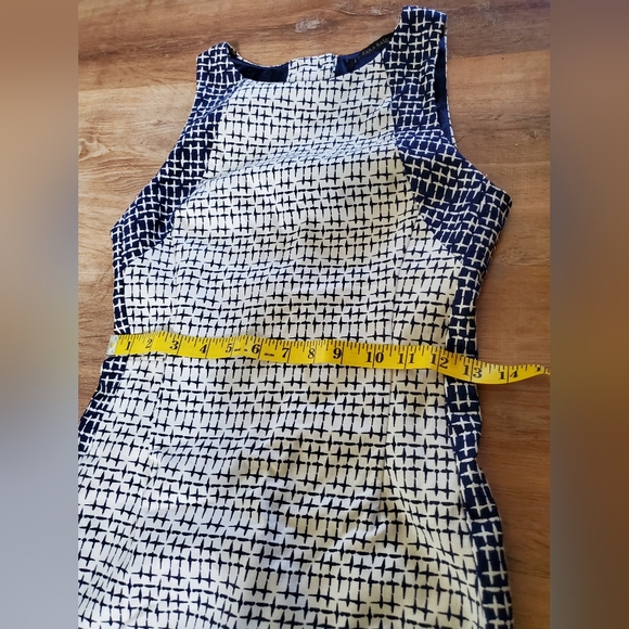 Zara Bodycon Navy White Printed Dress Size XS - Picture 8 of 10